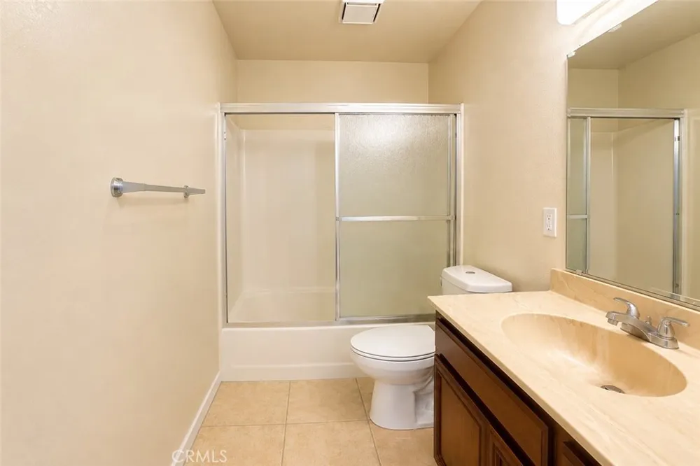 19133 Allegheny #10 Apple Valley, CA 92307
