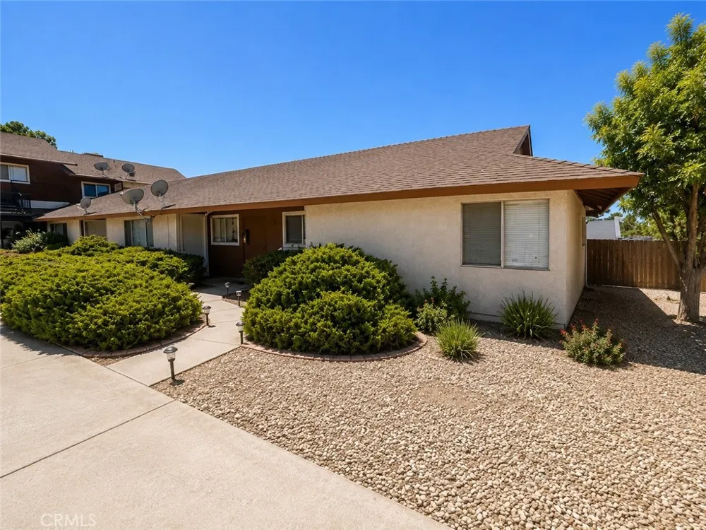 19133 Allegheny #10 Apple Valley, CA 92307