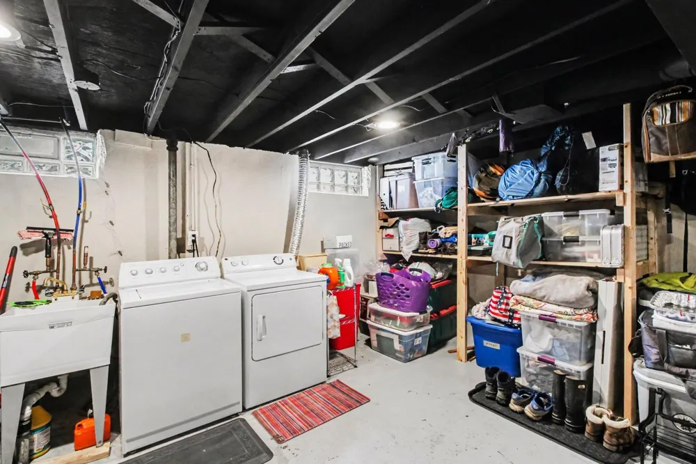 20619 Woodworth Street Redford, MI 48240
