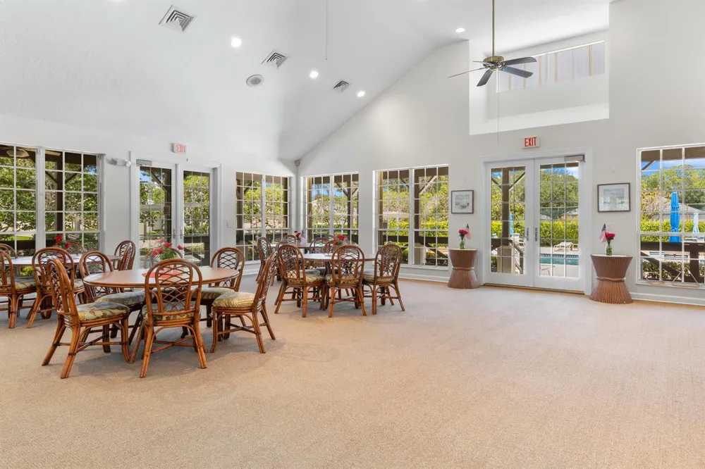 1930 Easthampton Terrace Vero Beach, FL 32966