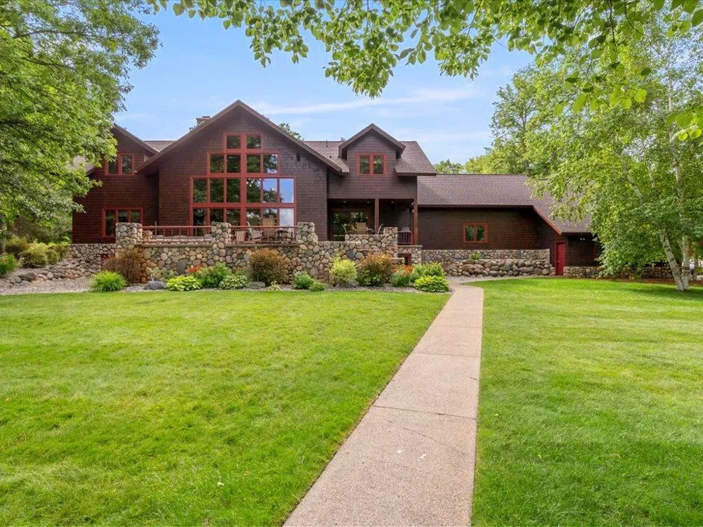 17994 Dayspring Drive Park Rapids, MN 56470