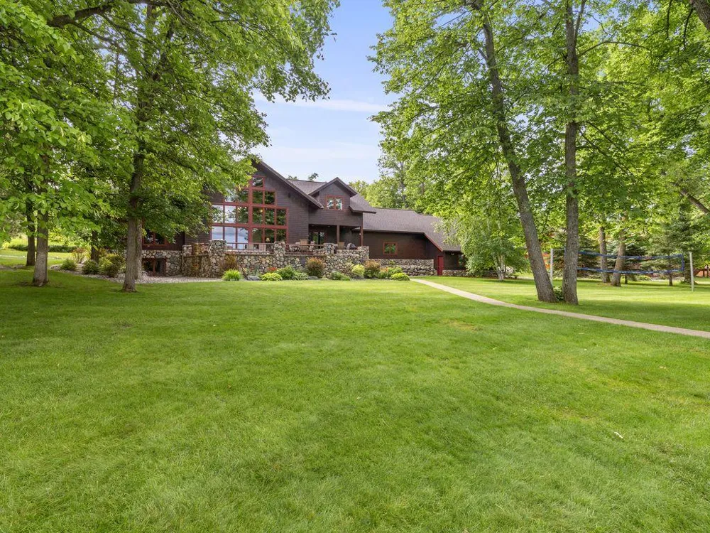 17994 Dayspring Drive Park Rapids, MN 56470