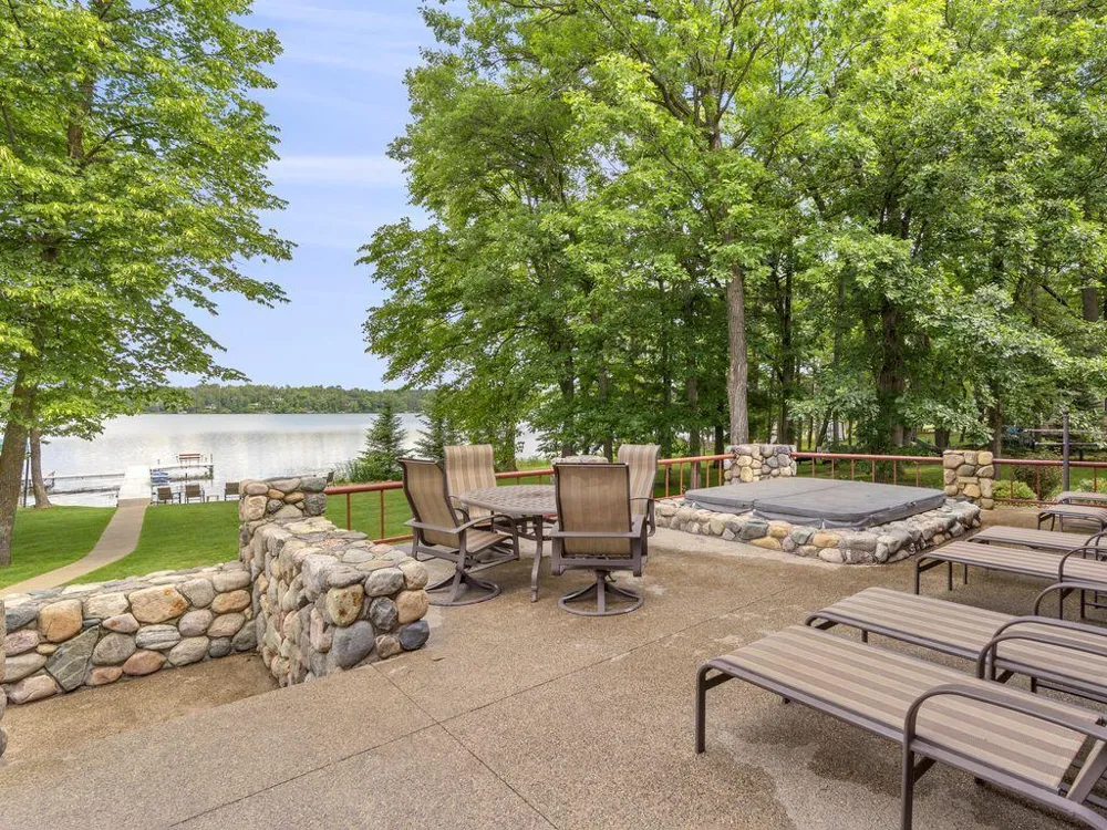 17994 Dayspring Drive Park Rapids, MN 56470