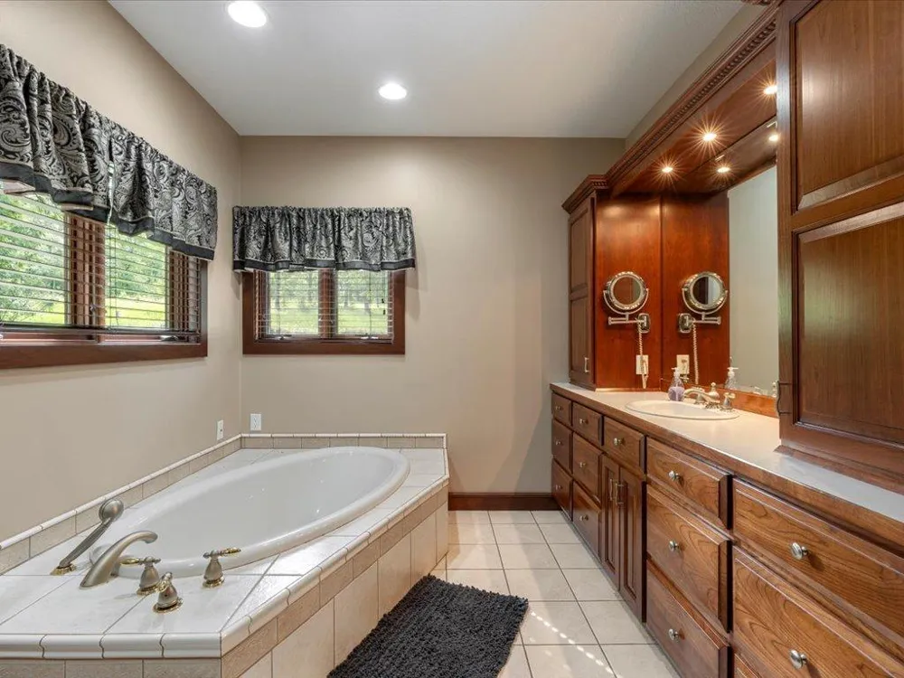 17994 Dayspring Drive Park Rapids, MN 56470