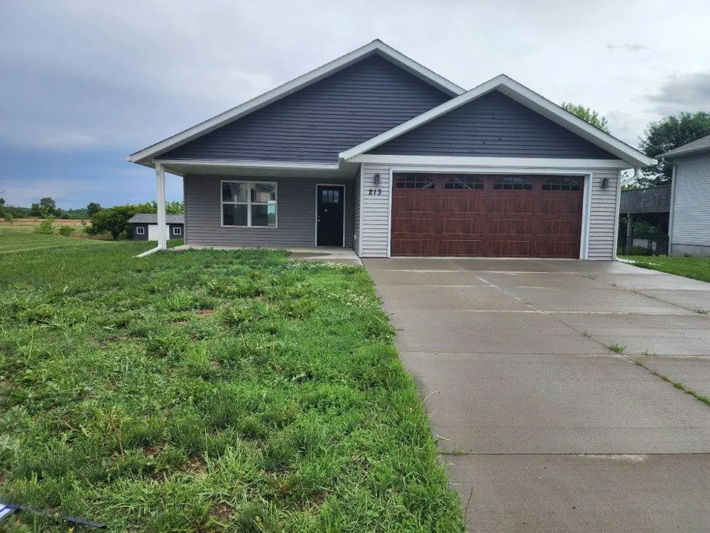 213 Century Lane Silver Lake, MN 55381