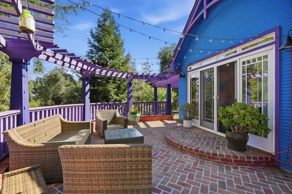 359 Canham Road Scotts Valley, CA 95066