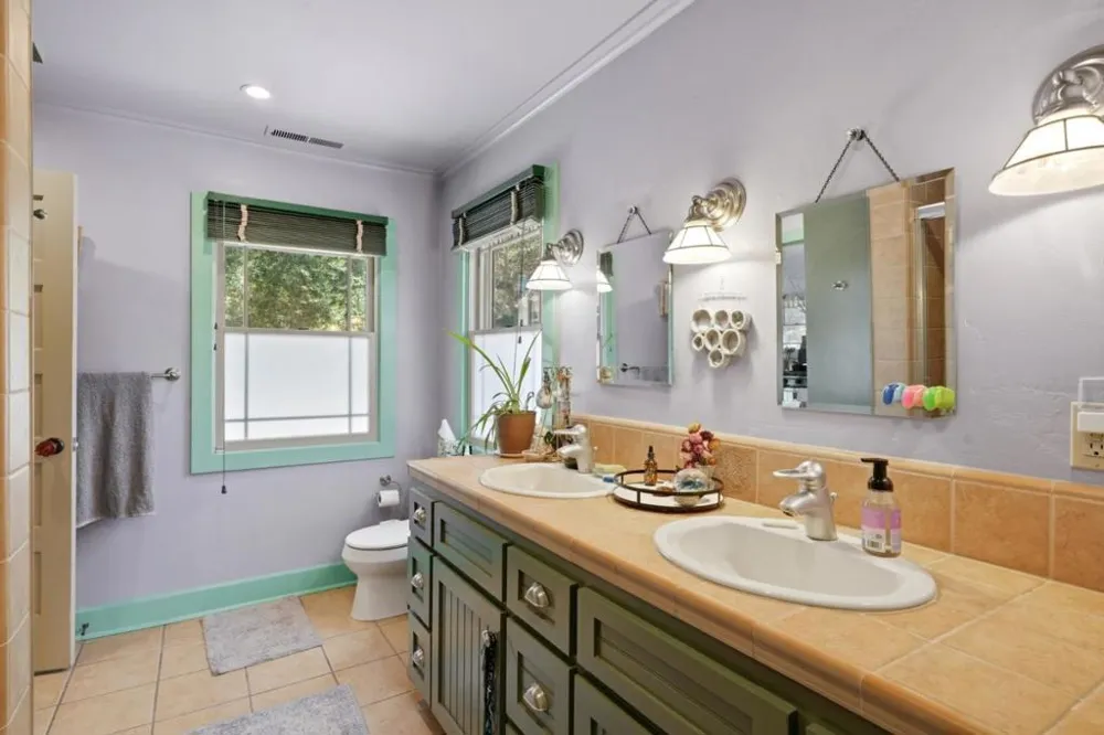 359 Canham Road Scotts Valley, CA 95066
