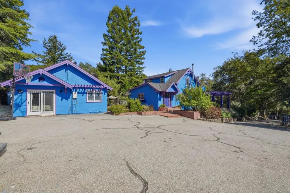 359 Canham Road Scotts Valley, CA 95066