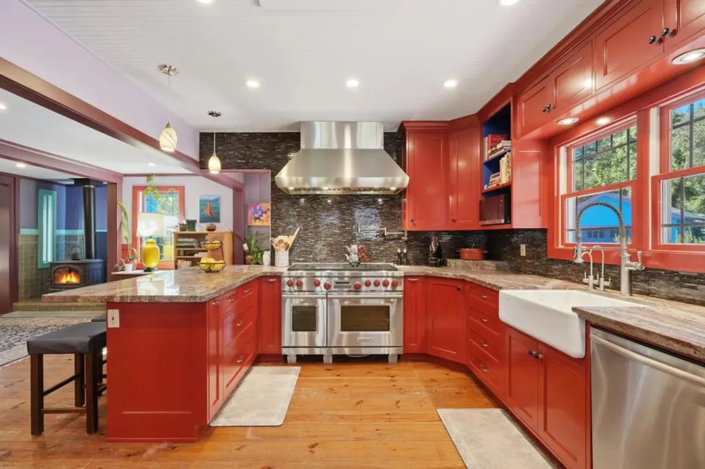 359 Canham Road Scotts Valley, CA 95066