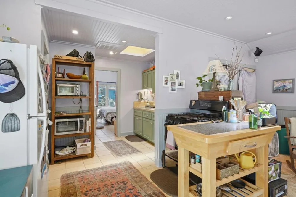 359 Canham Road Scotts Valley, CA 95066