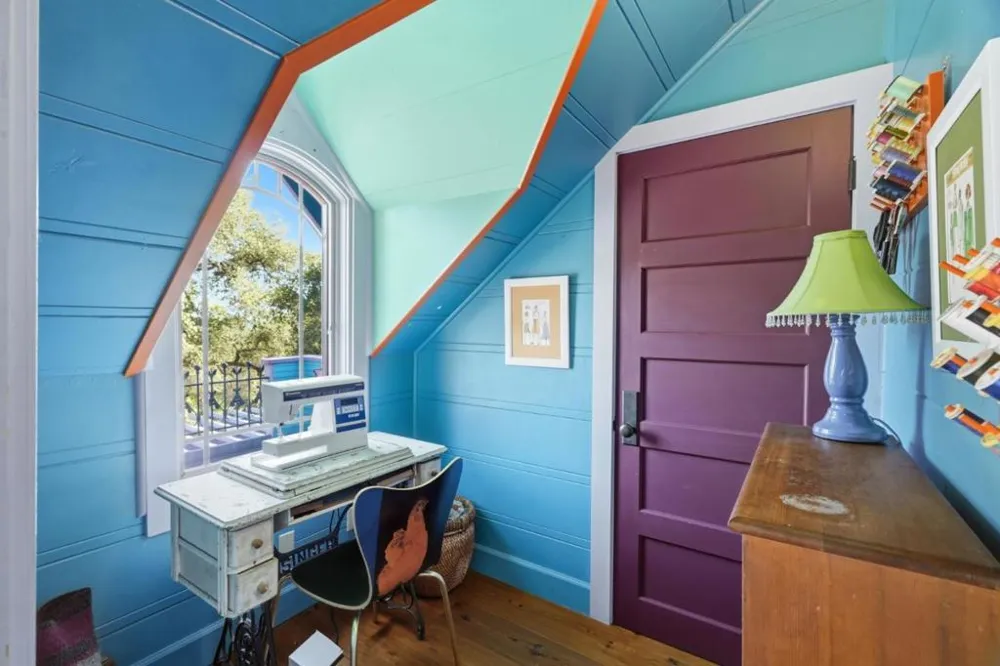 359 Canham Road Scotts Valley, CA 95066