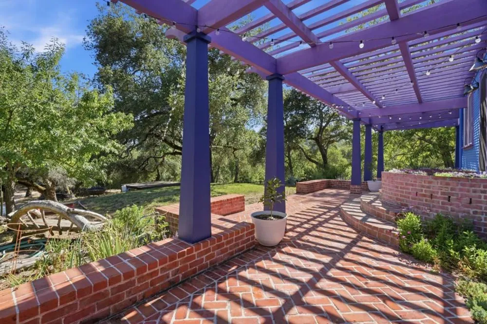359 Canham Road Scotts Valley, CA 95066