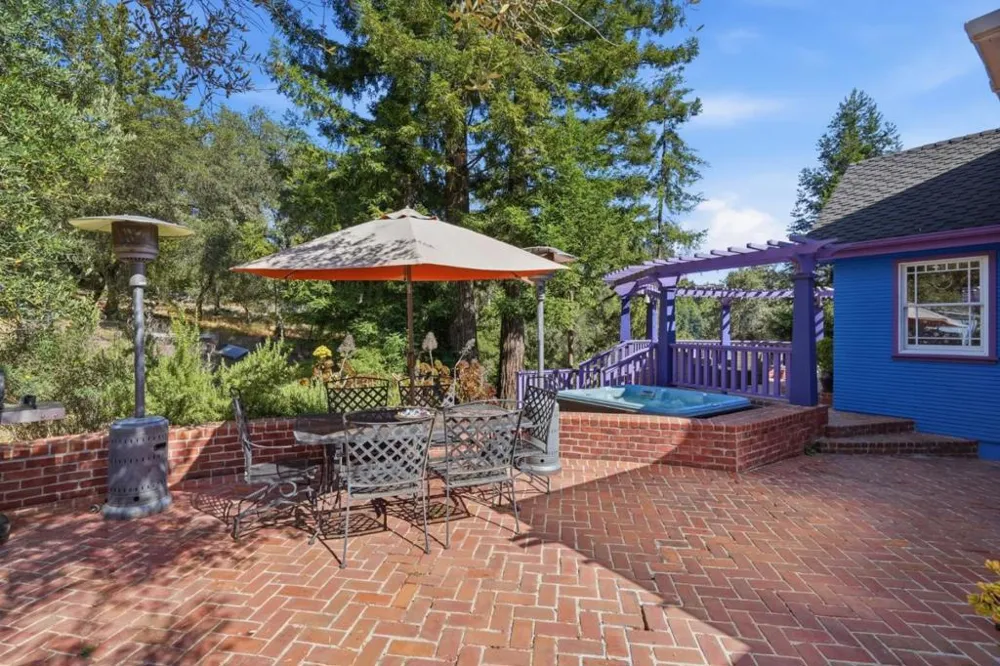 359 Canham Road Scotts Valley, CA 95066