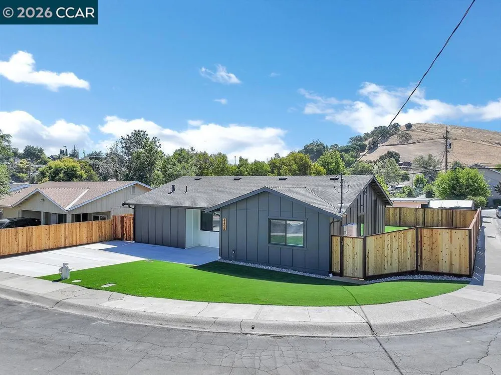 4395 Cabrilho Dr Martinez, CA 94553