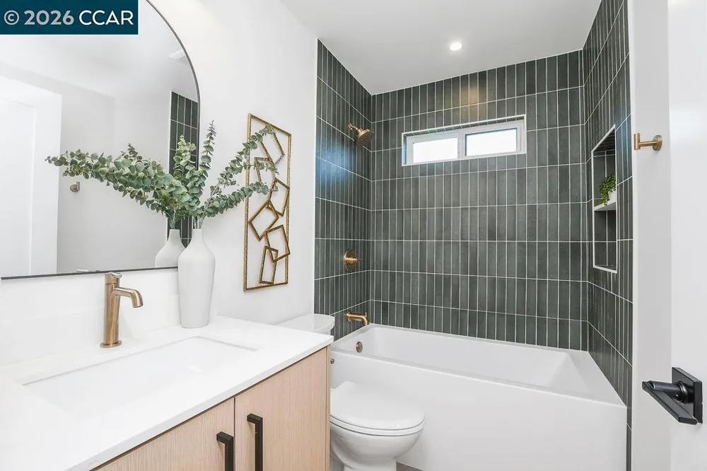 4395 Cabrilho Dr Martinez, CA 94553