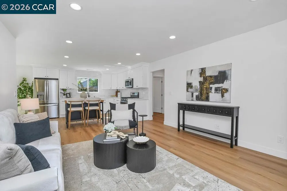 4395 Cabrilho Dr Martinez, CA 94553