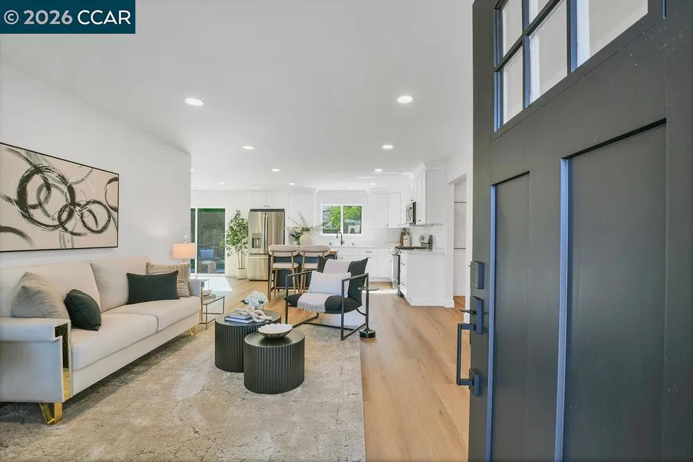 4395 Cabrilho Dr Martinez, CA 94553
