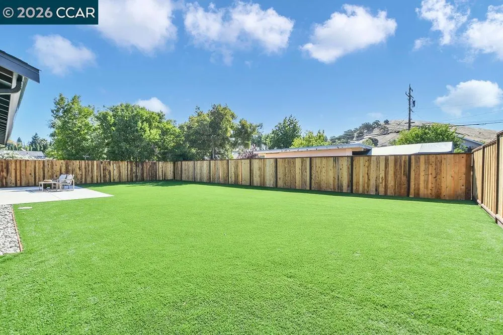 4395 Cabrilho Dr Martinez, CA 94553