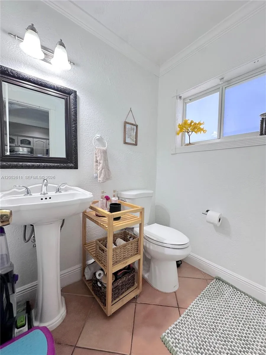 8600 SW 67th Ave #940 Pinecrest, FL 33156