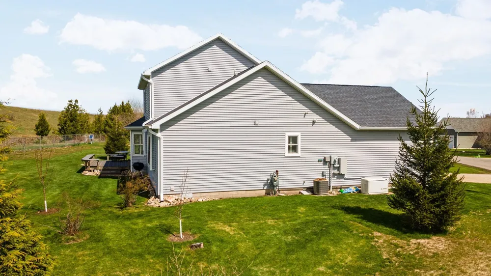 7031 Applewood Drive Charlevoix Township, MI 49720