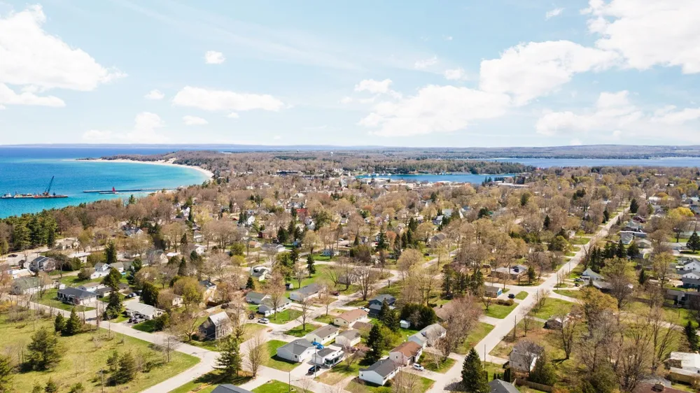 7031 Applewood Drive Charlevoix Township, MI 49720