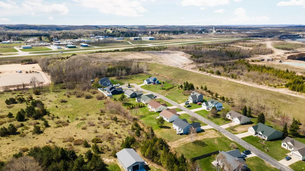 7031 Applewood Drive Charlevoix Township, MI 49720