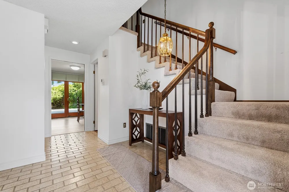 4400 157th Avenue SE Bellevue, WA 98006
