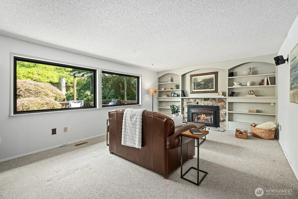 4400 157th Avenue SE Bellevue, WA 98006