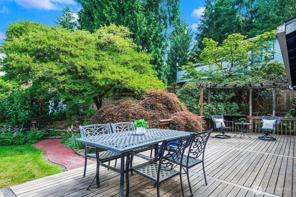 4400 157th Avenue SE Bellevue, WA 98006