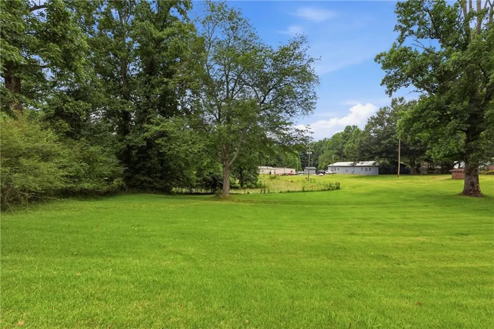 3107 Alto Mud Creek Road Alto, GA 30510