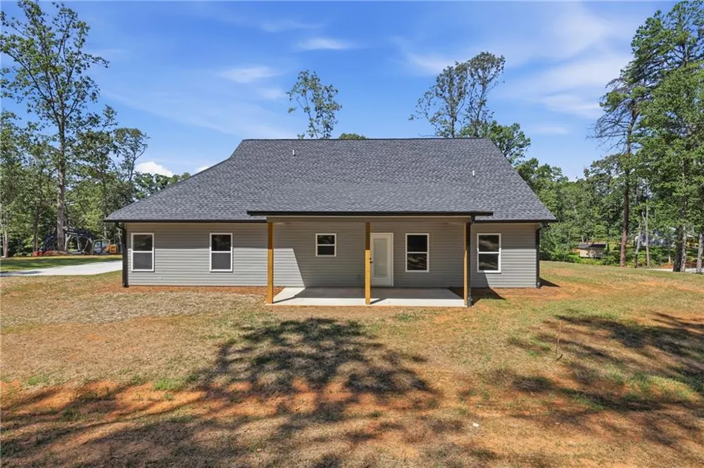 180 Edwards Road Clarkesville, GA 30523