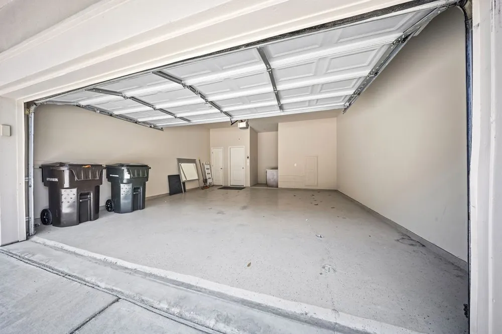 5736 Robbie Road Plano, TX 75024