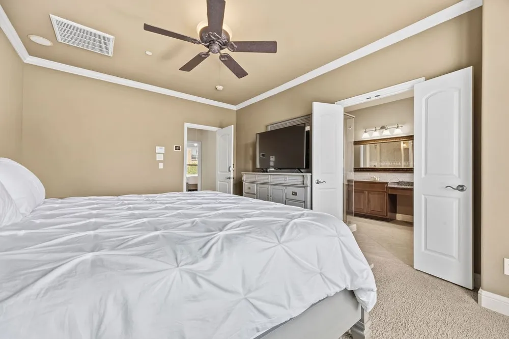 5736 Robbie Road Plano, TX 75024