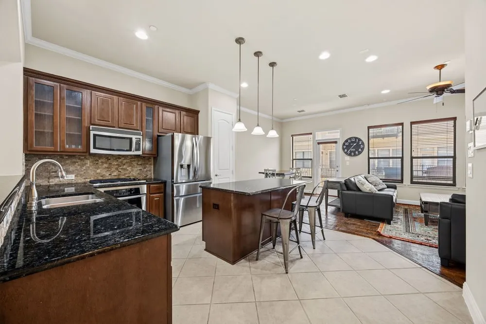 5736 Robbie Road Plano, TX 75024