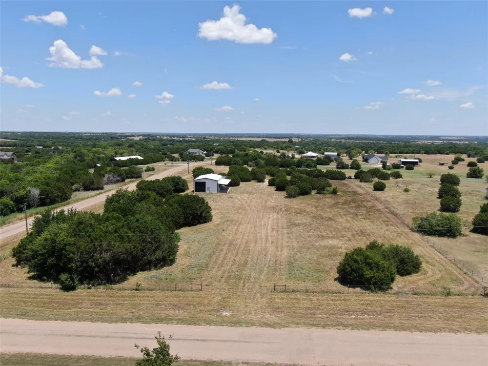 1065 Augustus Court Rio Vista, TX 76093