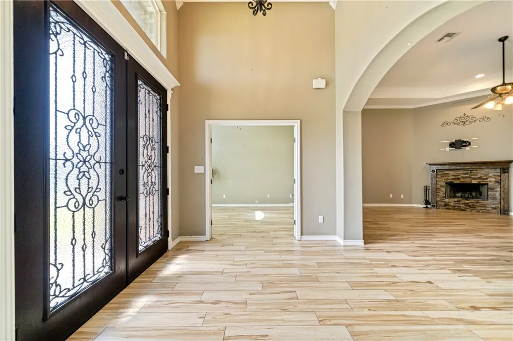 2033 Arash Drive Corpus Christi, TX 78413