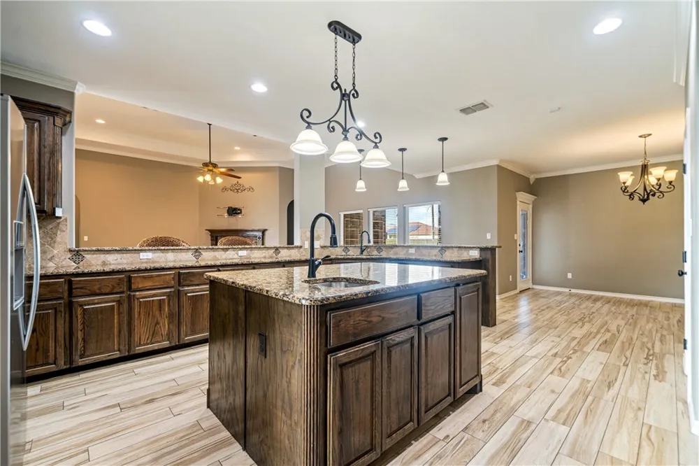 2033 Arash Drive Corpus Christi, TX 78413