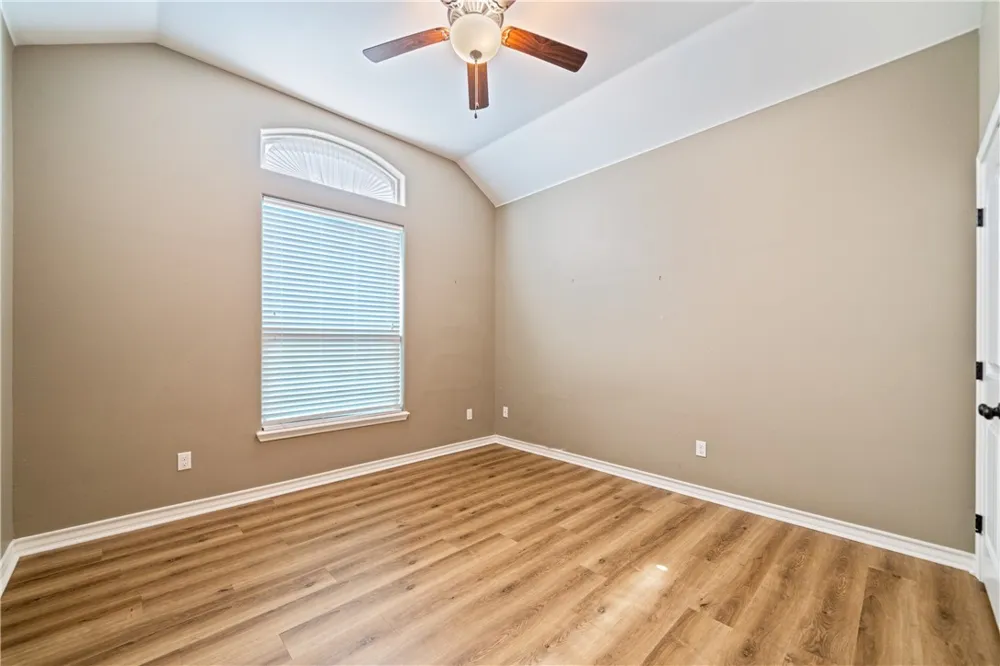 2033 Arash Drive Corpus Christi, TX 78413