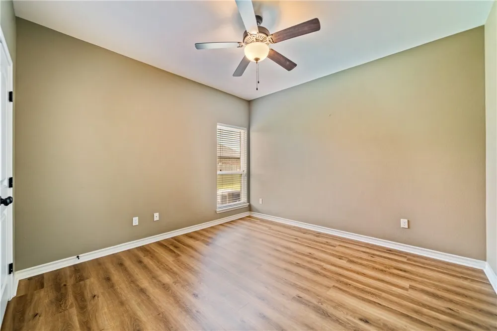 2033 Arash Drive Corpus Christi, TX 78413