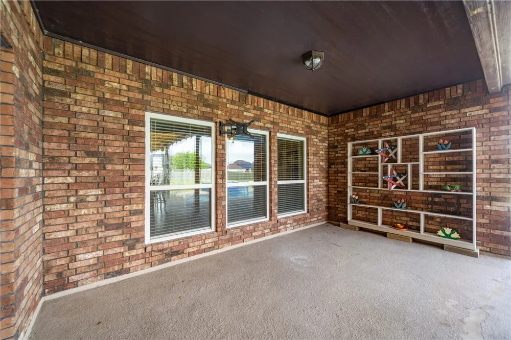 2033 Arash Drive Corpus Christi, TX 78413