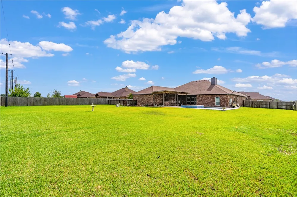 2033 Arash Drive Corpus Christi, TX 78413