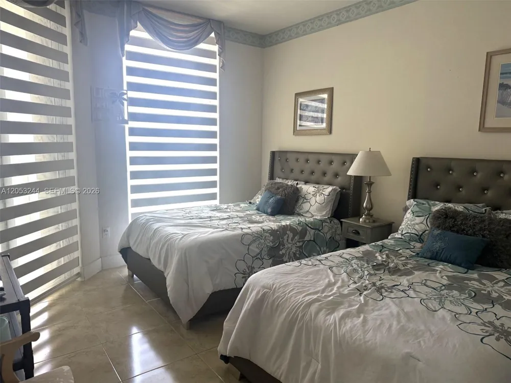 8925 Collins Ave #11J Surfside, FL 33154