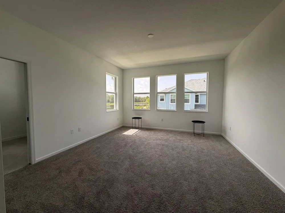 4402 Longwood Lake Square Westlake, FL 33470