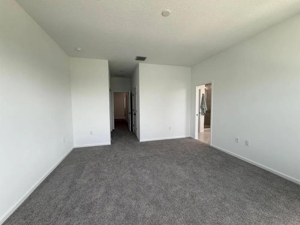 4402 Longwood Lake Square Westlake, FL 33470