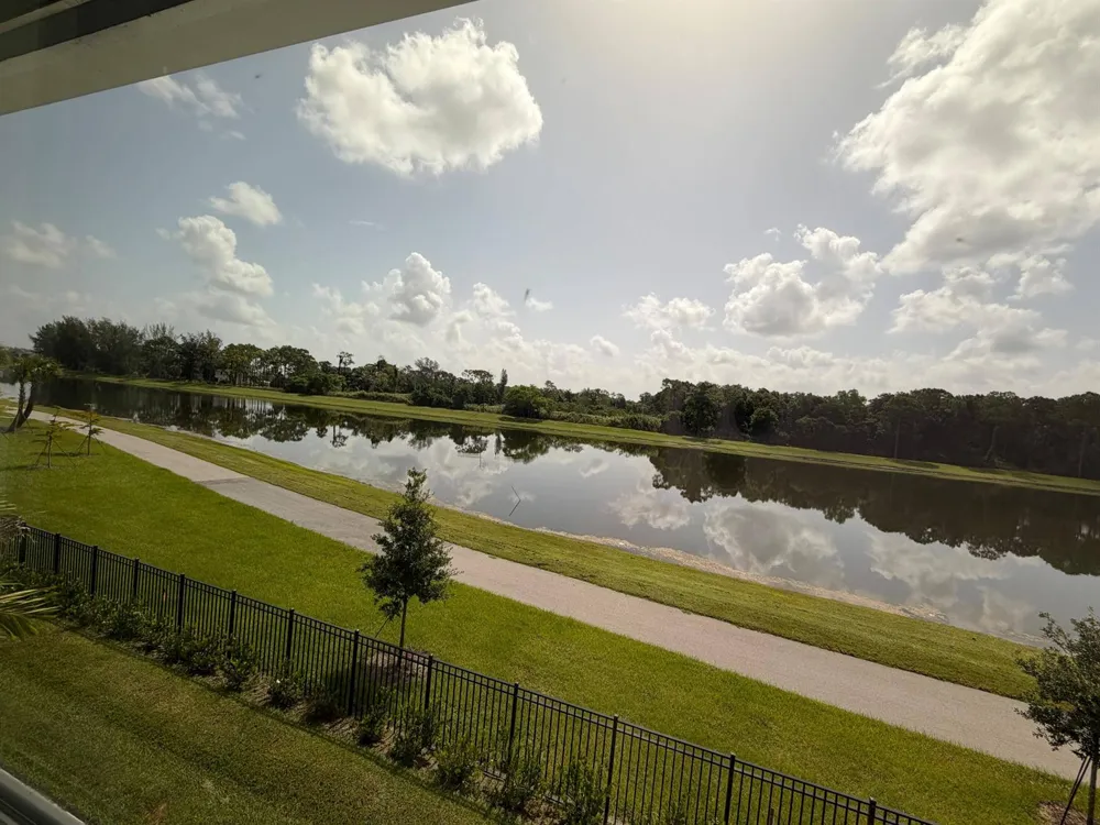 4402 Longwood Lake Square Westlake, FL 33470