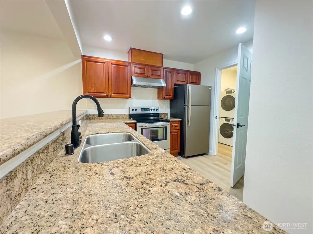1920 S 368th Place #205 Federal Way, WA 98003