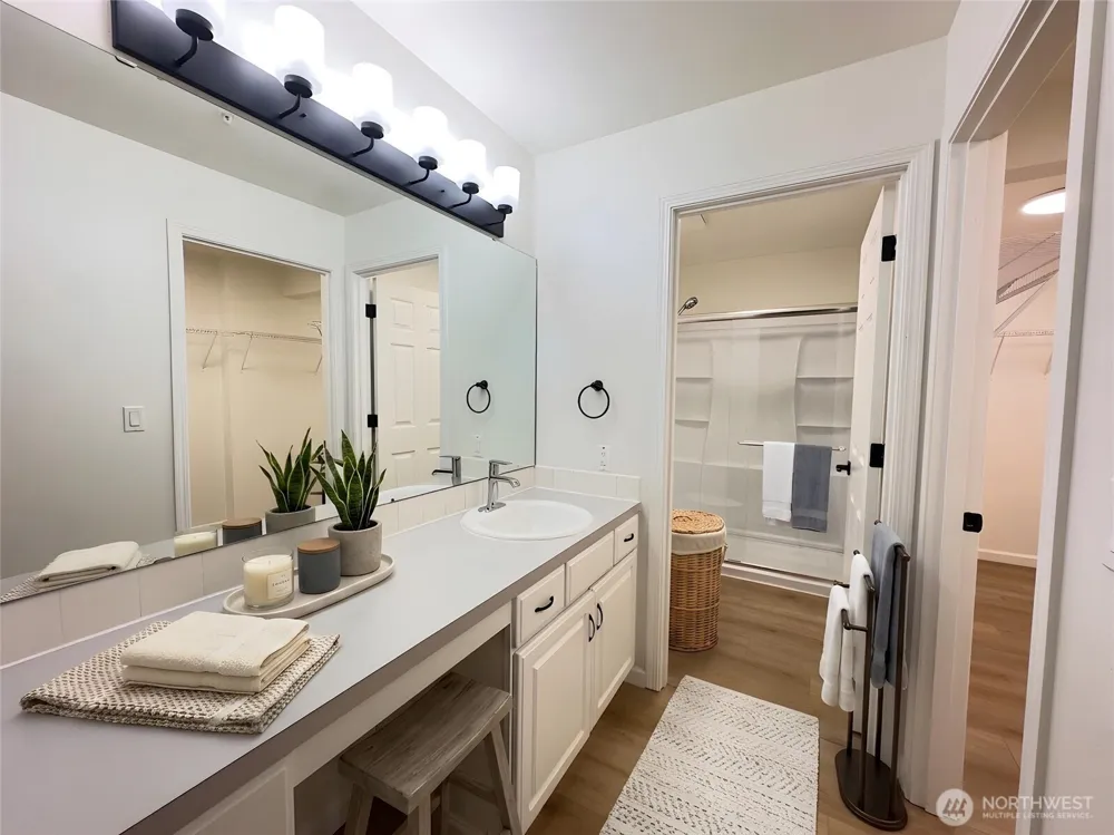 1920 S 368th Place #205 Federal Way, WA 98003