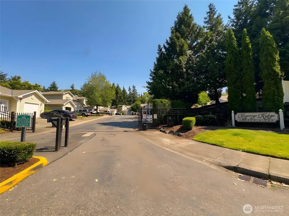 1920 S 368th Place #205 Federal Way, WA 98003