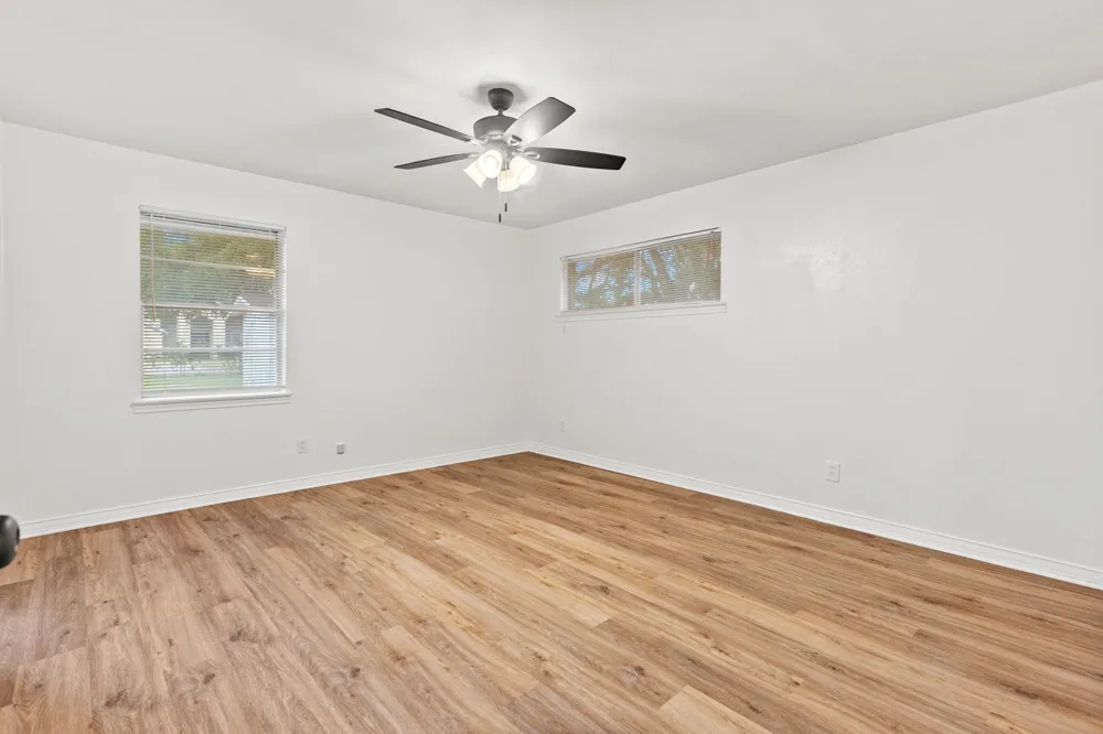 3 Timberside Drive Greenville, TX 75402
