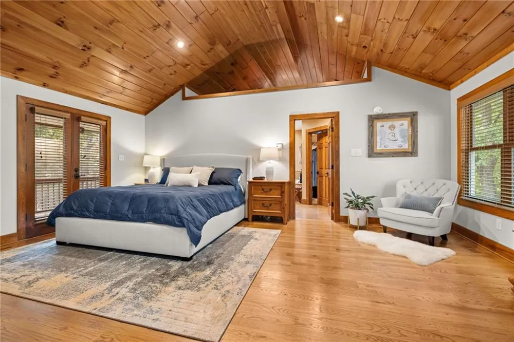 212 Knots Landing Drive Demorest, GA 30535